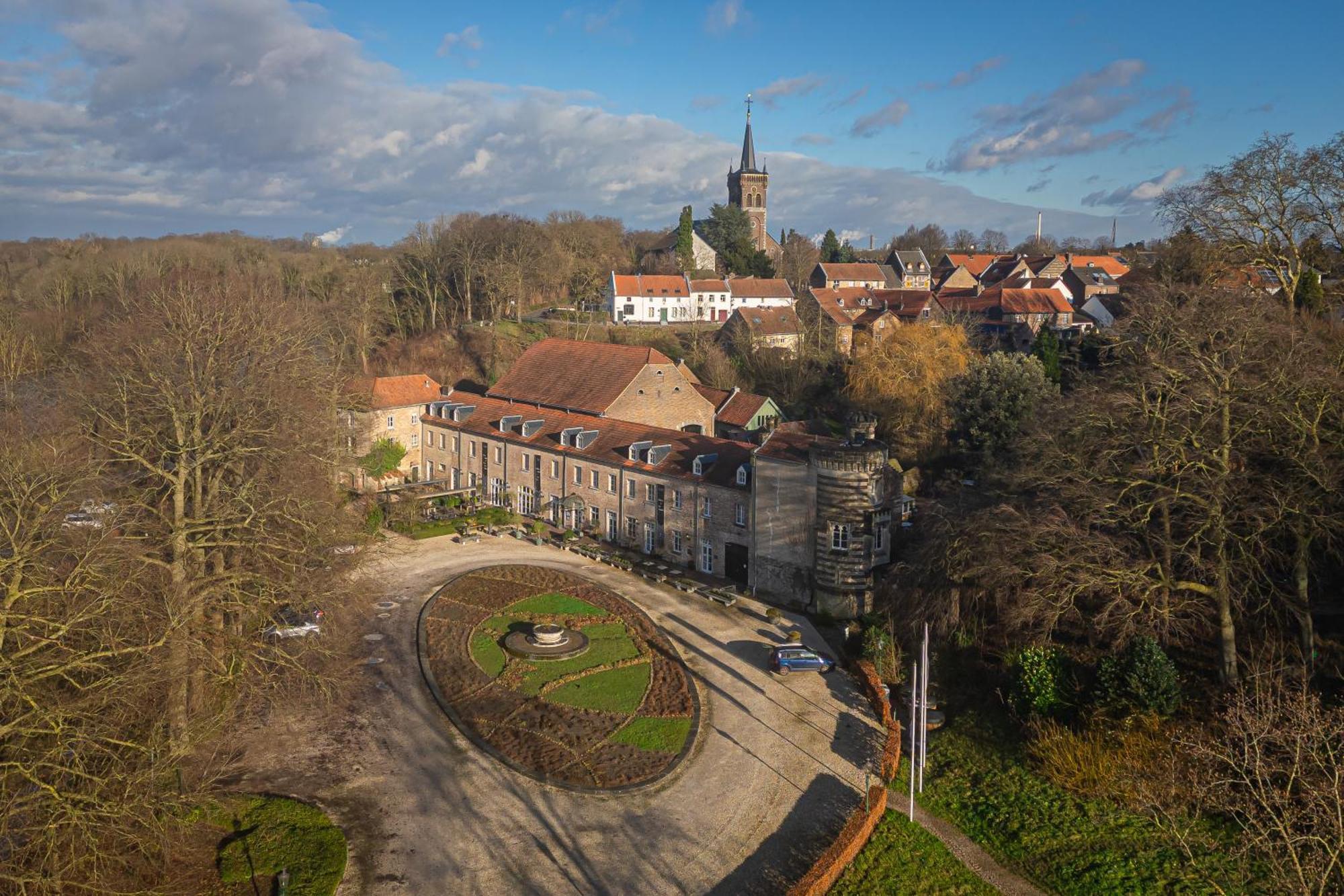 Hotel Buitenplaats Kasteel Elsloo 3*